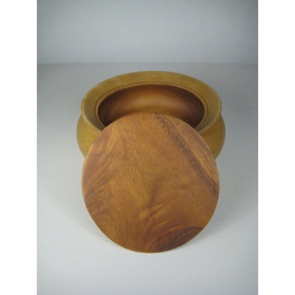 Hilo Hattie Handcrafted Round Wooden Lidded Bowl Trinket Décor Hawaiian WEAR - Picture 4 of 16